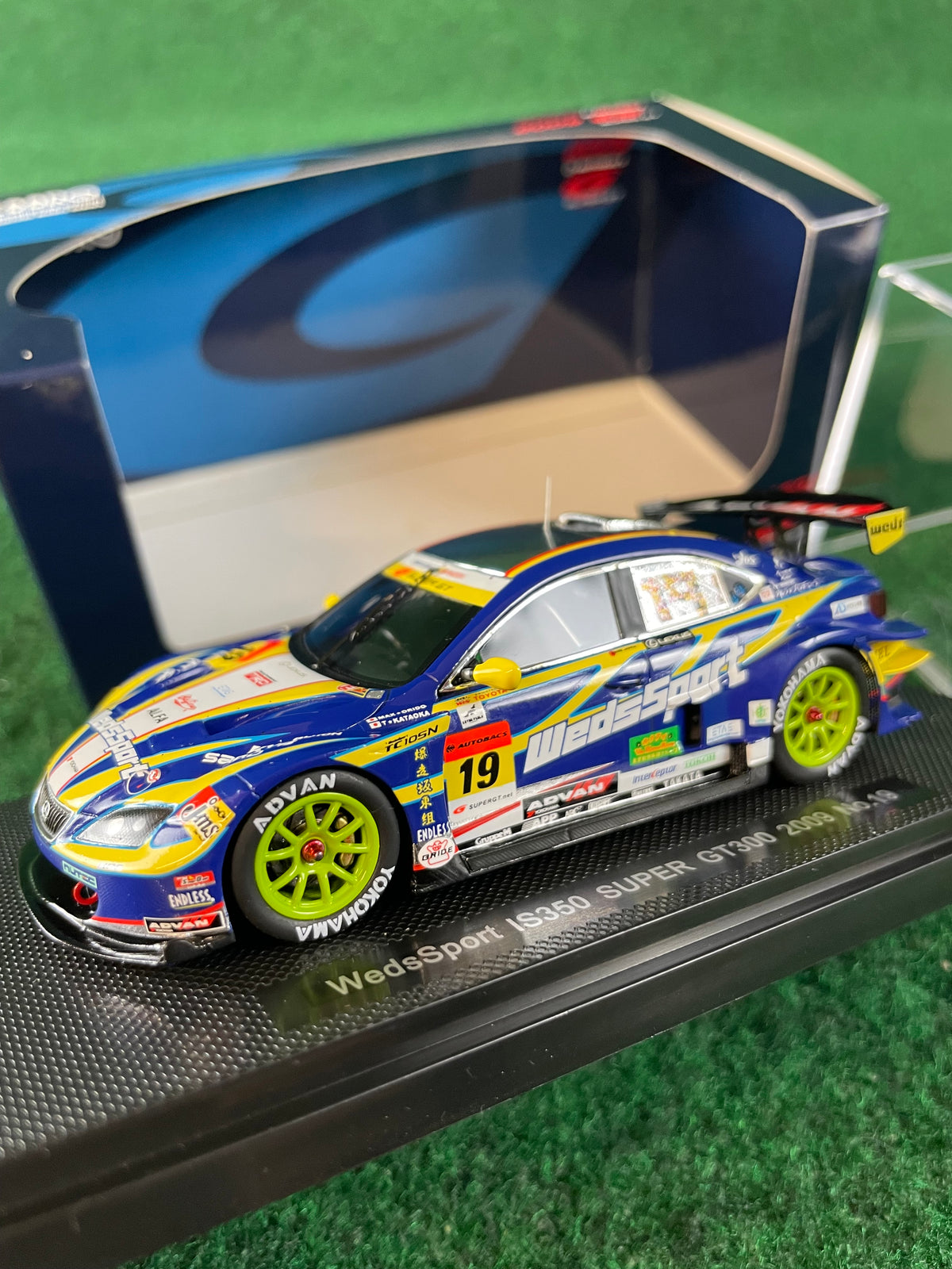EBBRO 2009 Super GT WedsSport Lexus IS350 1/43 Scale Diecast