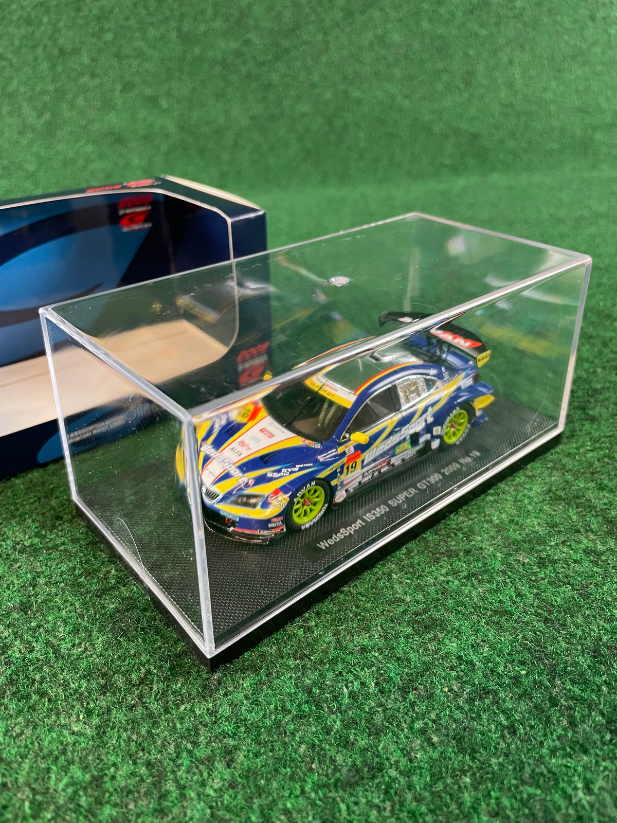 EBBRO 2009 Super GT WedsSport Lexus IS350 1/43 Scale Diecast