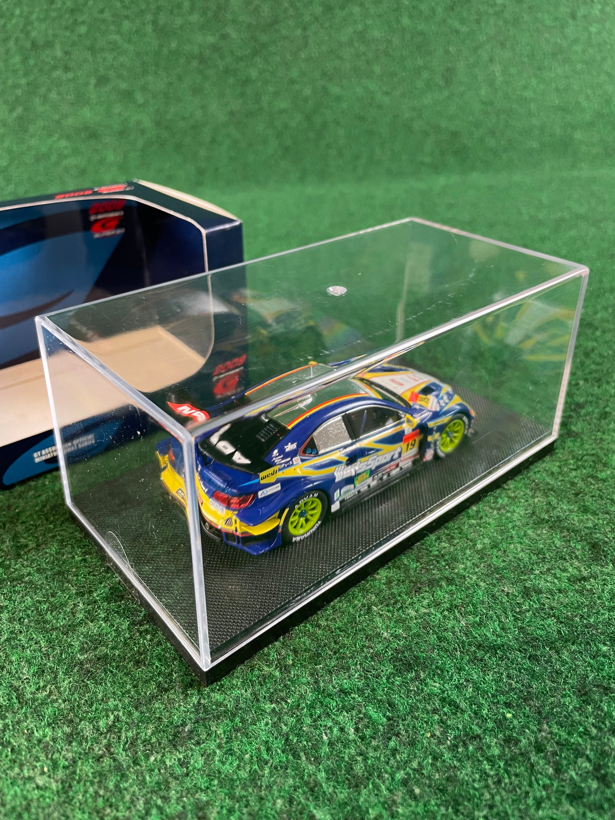 EBBRO 2009 Super GT WedsSport Lexus IS350 1/43 Scale Diecast