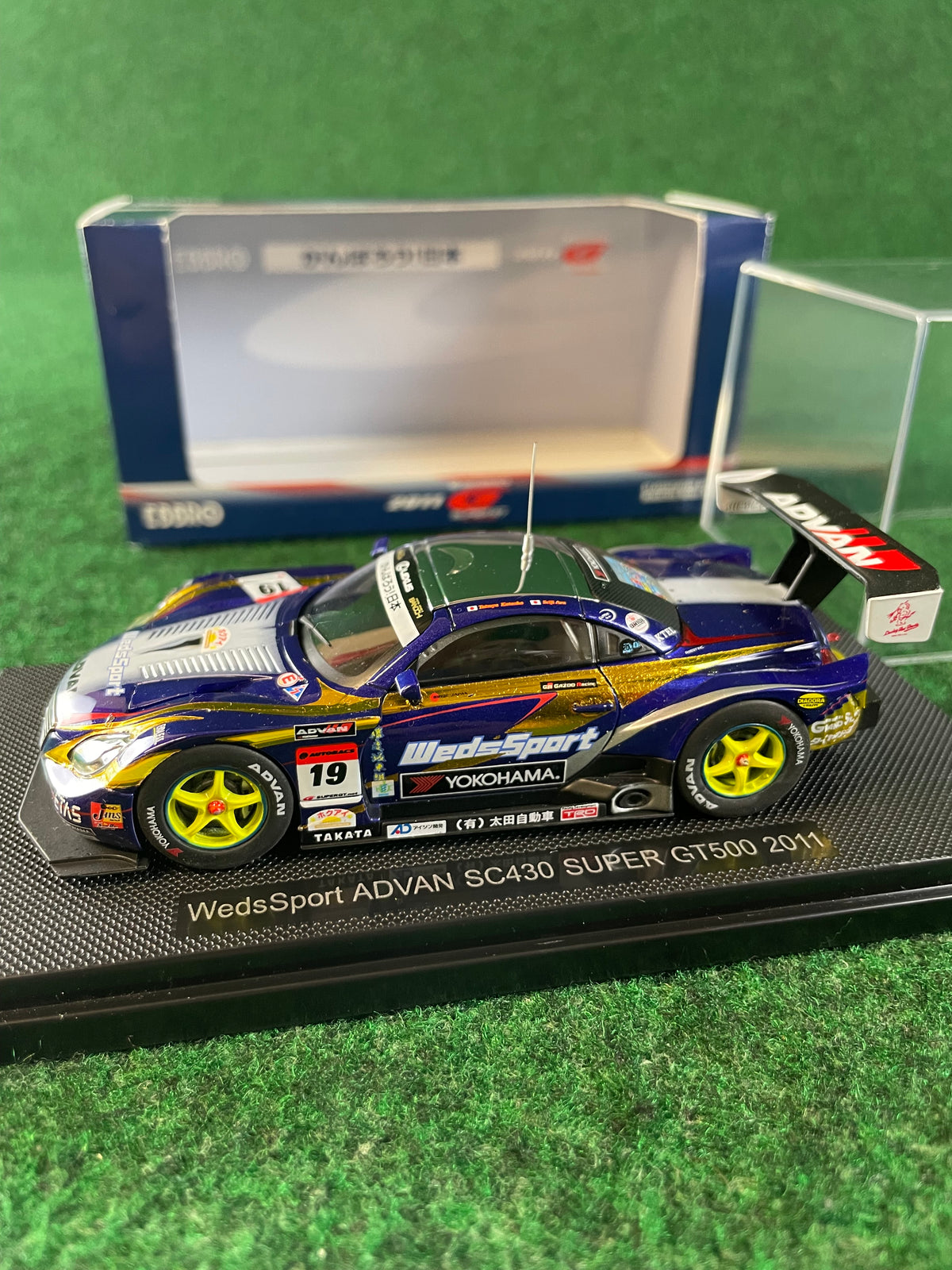 EBBRO 2011 Super GT WedsSport GT500 Lexus SC430 1/43 Scale Diecast