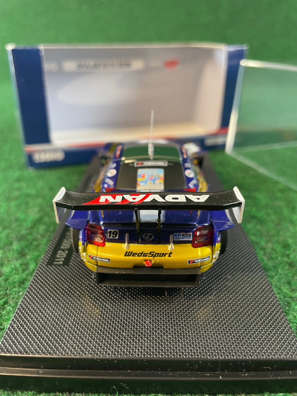 EBBRO 2011 Super GT WedsSport GT500 Lexus SC430 1/43 Scale Diecast