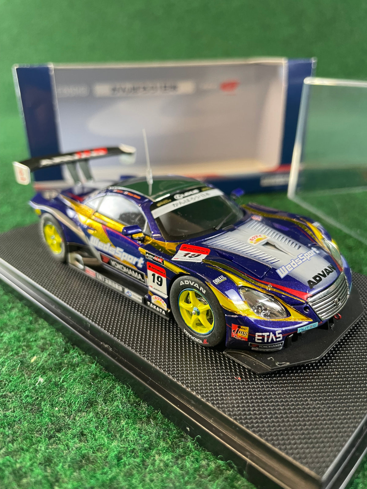 EBBRO 2011 Super GT WedsSport GT500 Lexus SC430 1/43 Scale Diecast