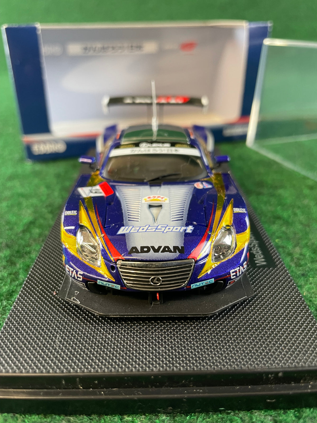 EBBRO 2011 Super GT WedsSport GT500 Lexus SC430 1/43 Scale Diecast