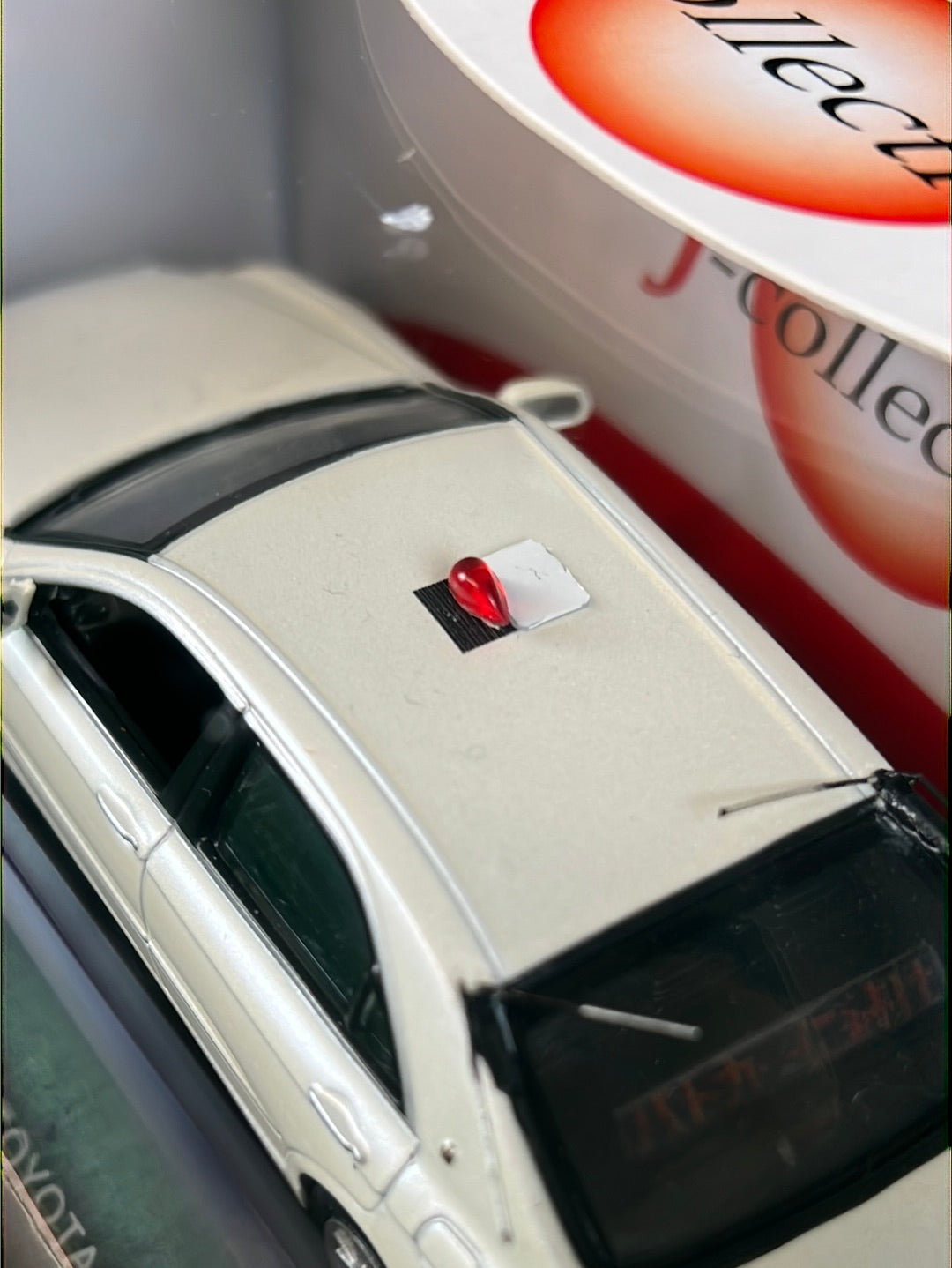 J-Collection (KYOSHO) 2005 Toyota Crown Royal Modified 1/43 Scale Diecast