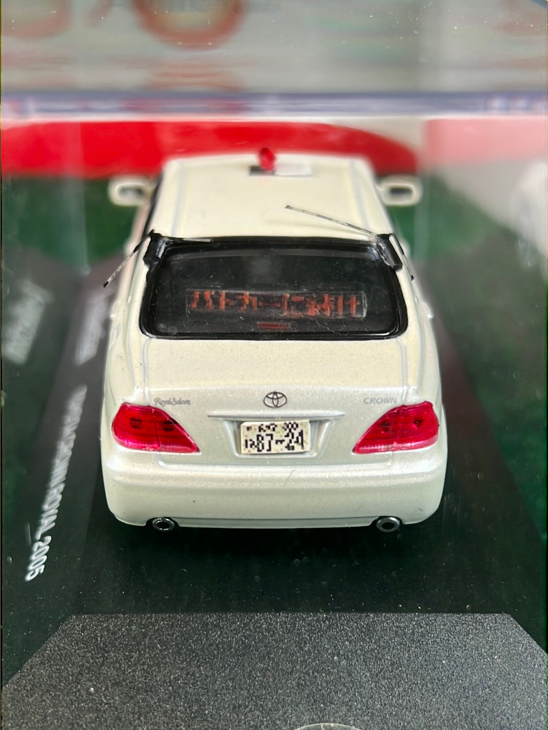 J-Collection (KYOSHO) 2005 Toyota Crown Royal Modified 1/43 Scale Diecast