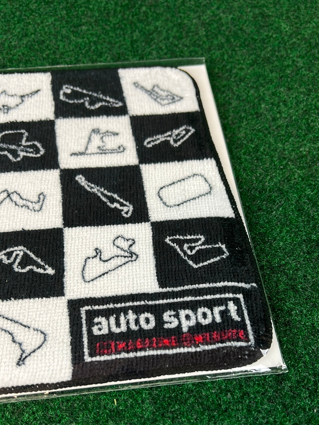 Personal Towel Auto Sport Magazine - Motor Racing Circuits Images