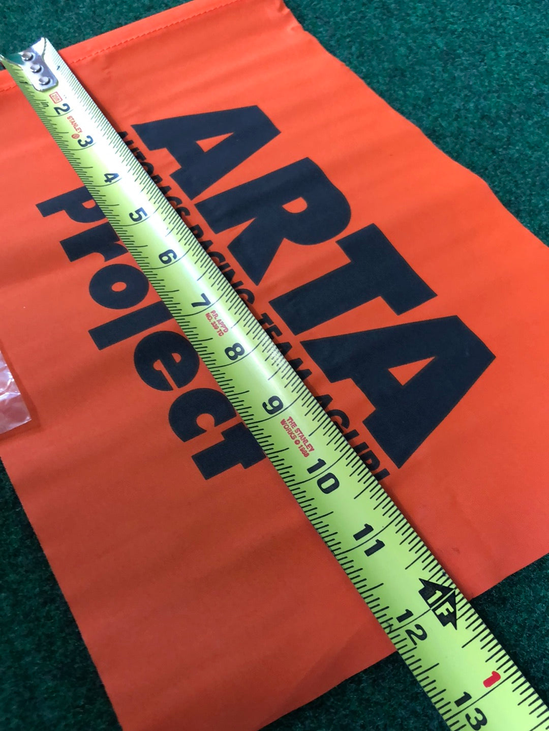 ARTA Project - Autobacs Racing Team Flag & Key Chain Set