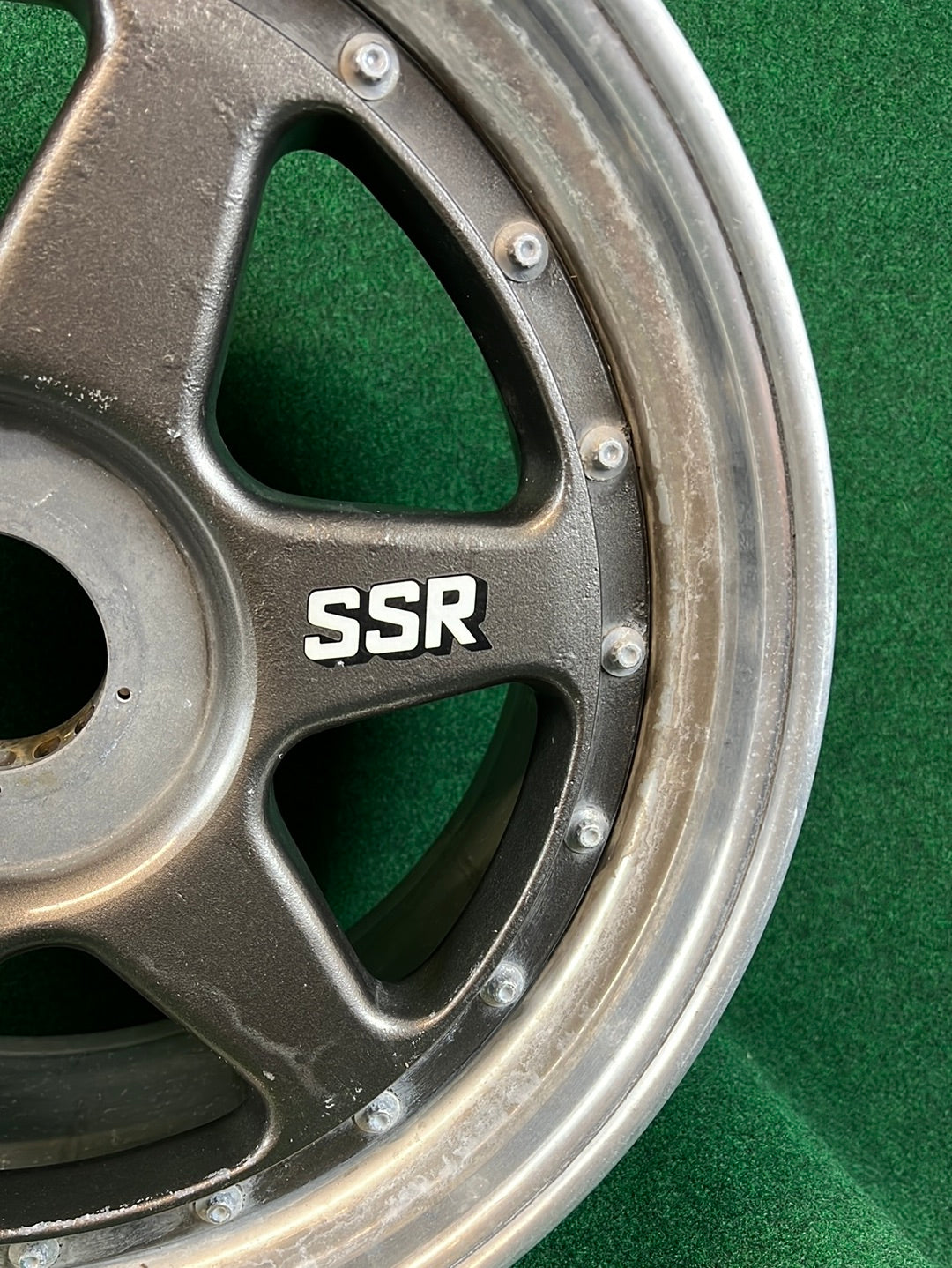 SSR -18 x 10 JGTC Era Used Center Lug Lock Race Wheel