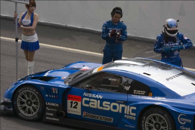Autobacs Super GT Team IMPUL Calsonic Nissan GTR Tsugio Matsuda & Sébastien Philippe Autographed Race Pit Board Poster Sign